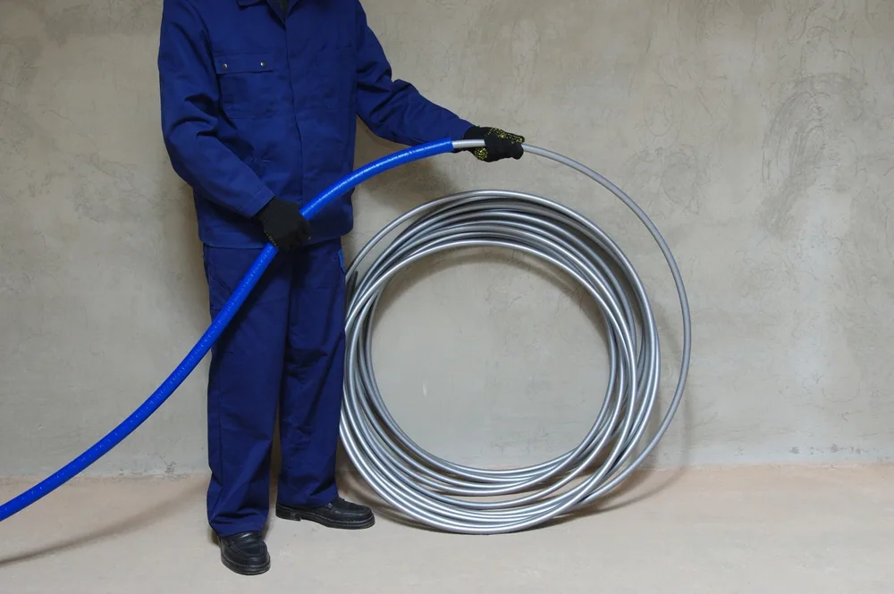 How To Insulate PEX Pipe In Crawl Space: 8 Steps