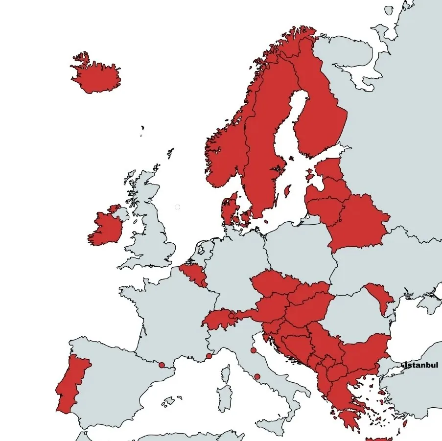 Countries with a smaller population than Istanbul
