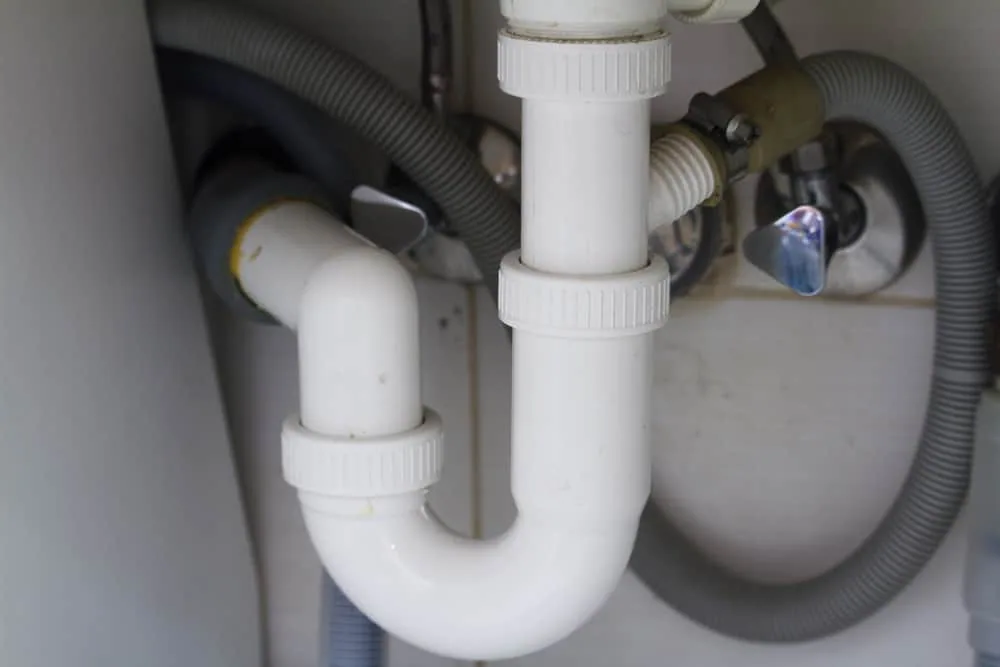 P Trap Lower Than Drain Pipe: 5-Step Fix (Do This!)